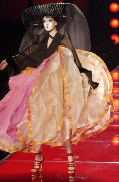 Look 8